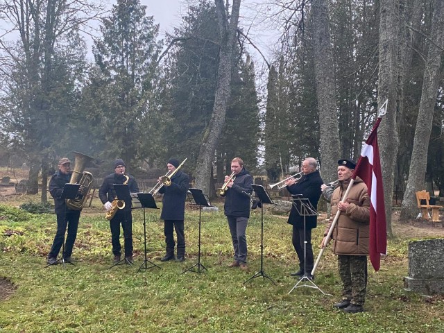 Tautas muzikantu orķestris